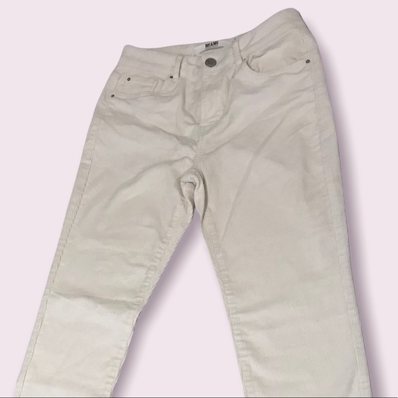 🌟SALE 2/$10.00‼️ MIAMI Women’s High Rise Corduroy Straight Leg pants size 7 - Picture 3 of 7